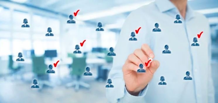 قطاع المطاعم والضيافة